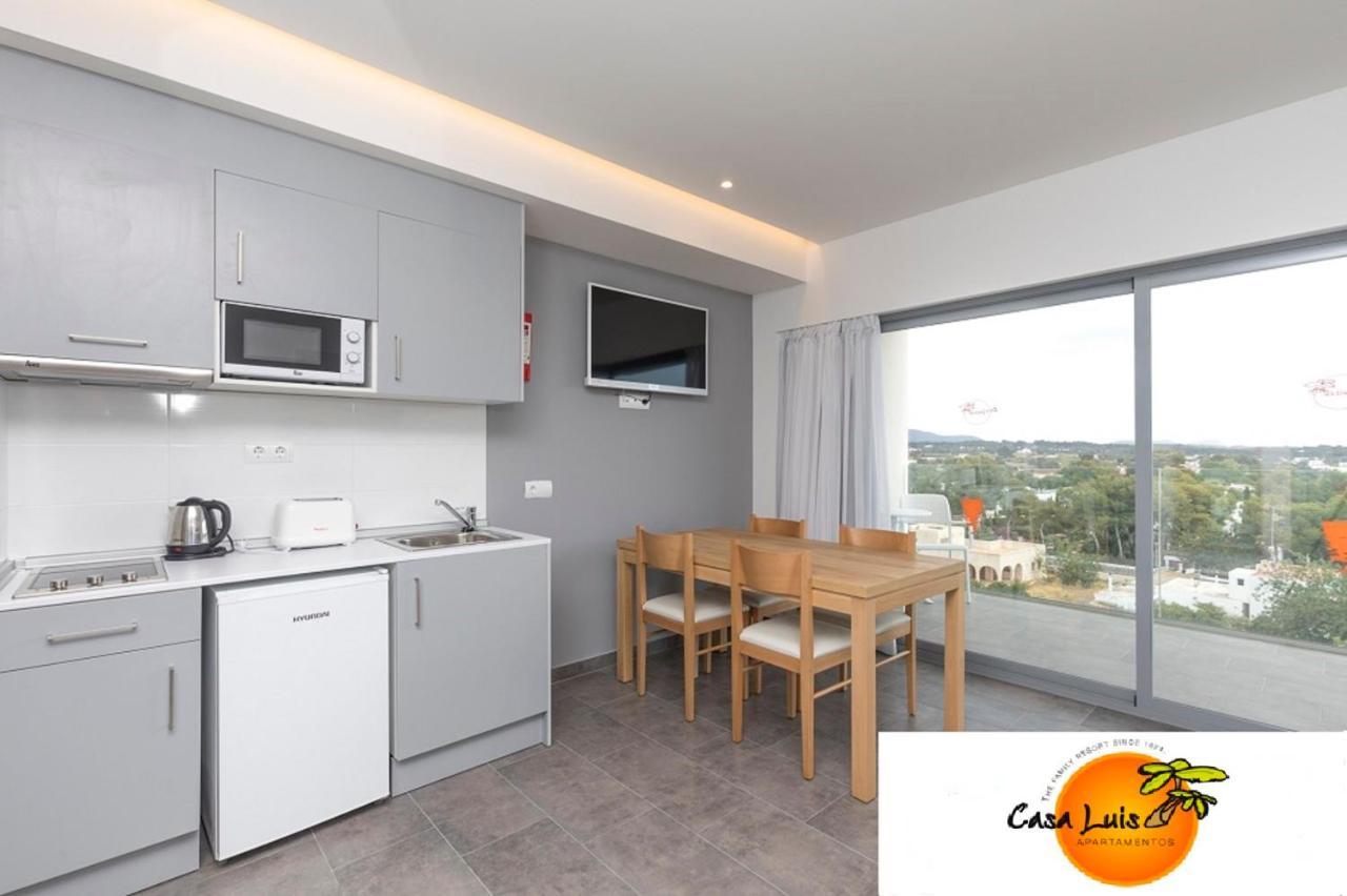 Casa Luis Apartments ซานตาเอวเลเรียเดสริว ภายนอก รูปภาพ